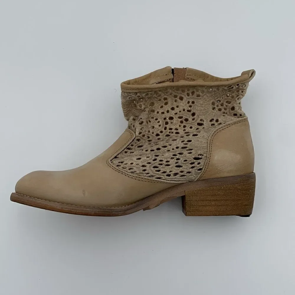 Coolway leather die cut ankle boots booties woman’s size 37